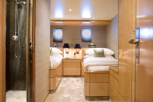 Aqua Blu, Cabin 102, CAT3