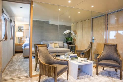 Aqua Blu, Cabin 402, CAT1